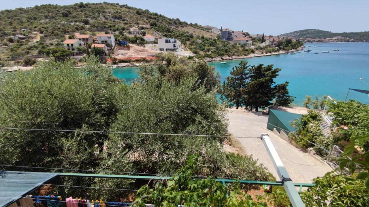 Rogoznica Seafront Apartment - Kalebova Luka Exterior photo